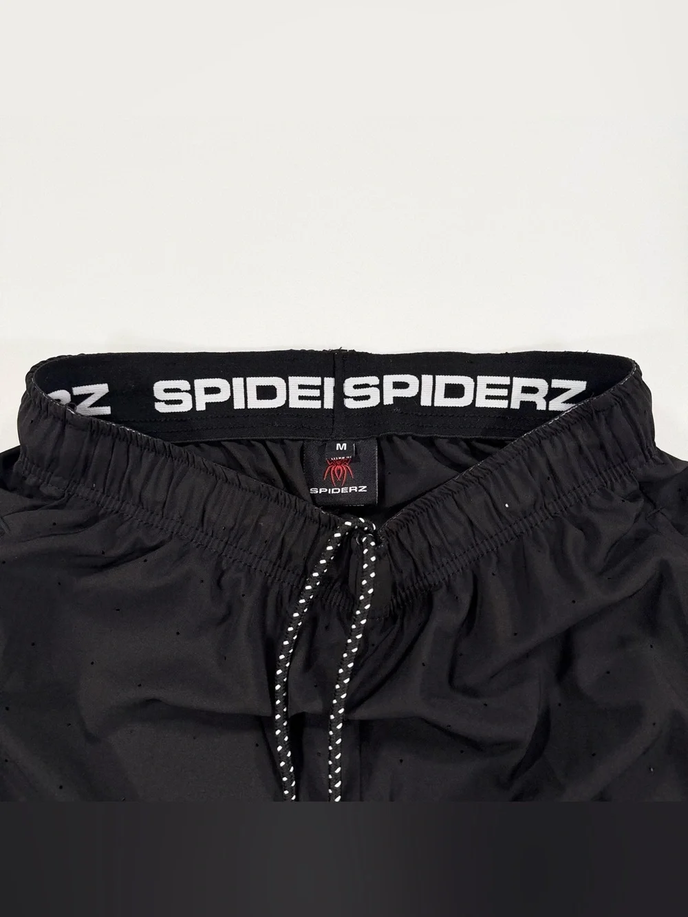 Spiderz Mens Medium Athletic Shorts Black Perforated Running Workout Gym Pockets